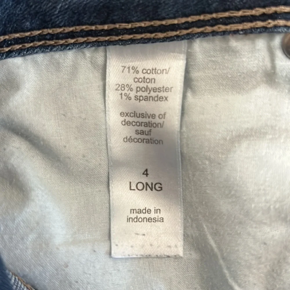 Maurices high rise boot cut jeans size 4 long